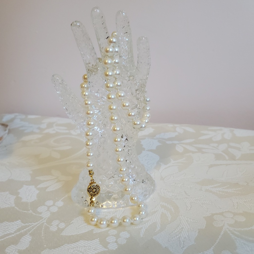 Faux Pearl Necklace